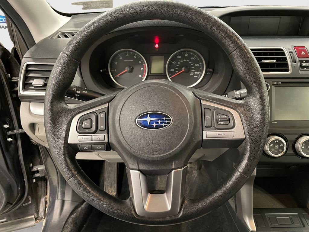 Used 2018 Subaru Forester 2.5i AWD/4WD image 12