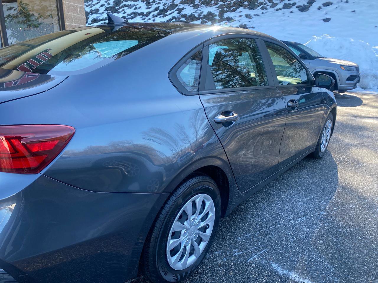 Used 2023 Kia Forte LX image 30