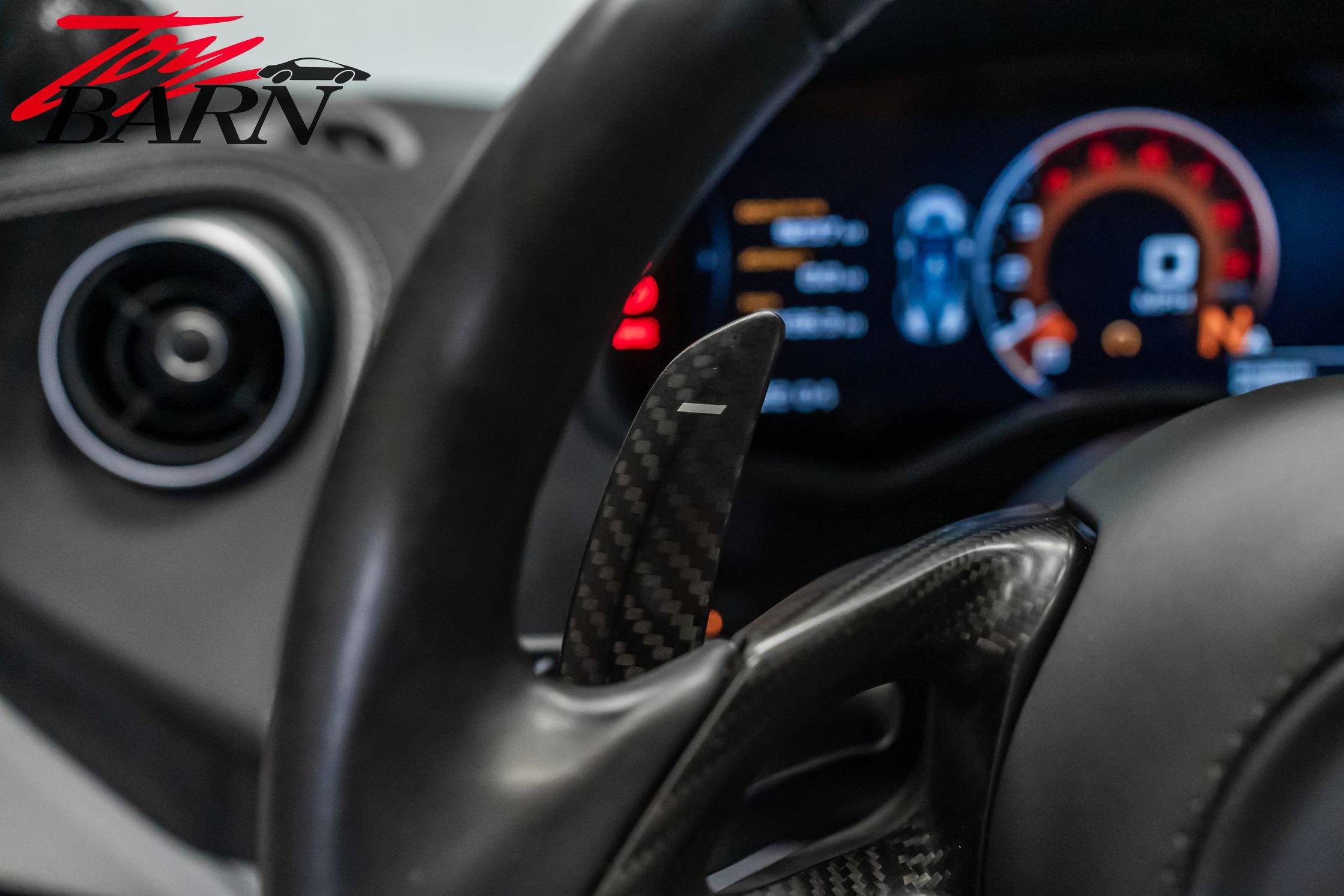 Used 2019 McLaren 570S Spider image 39