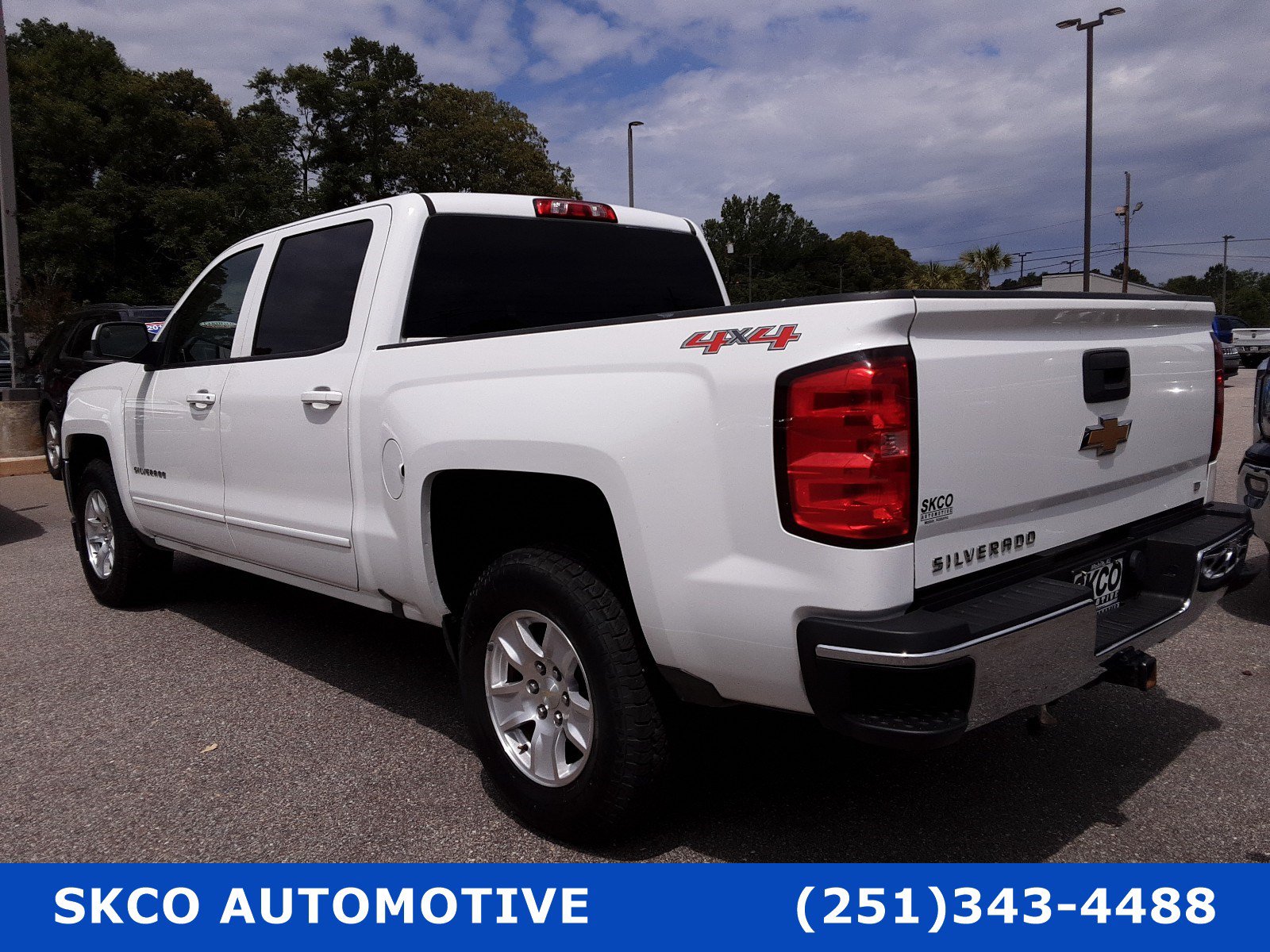 Used 2016 Chevrolet Silverado 1500 LT w/ Trailering Package AWD/4WD image 3