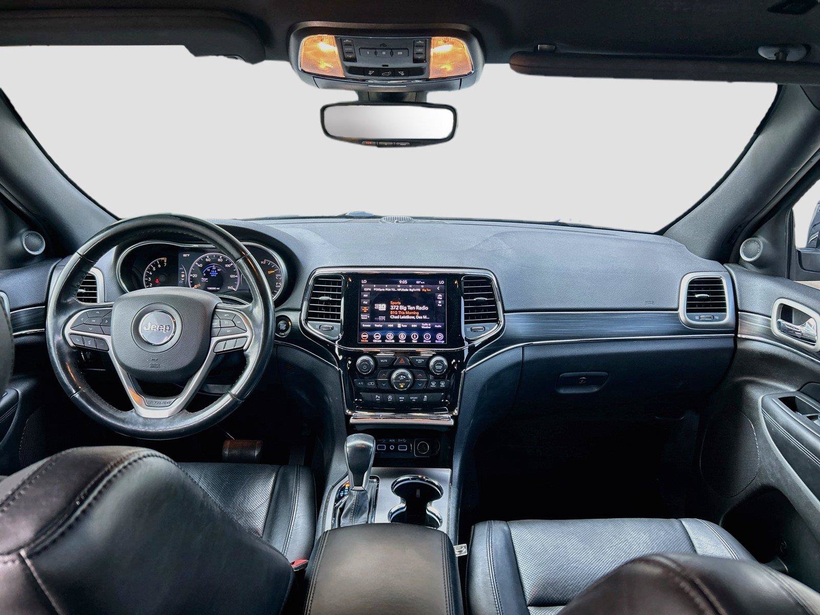 Used 2020 Jeep Grand Cherokee Limited w/ Luxury Group II RWD image 18