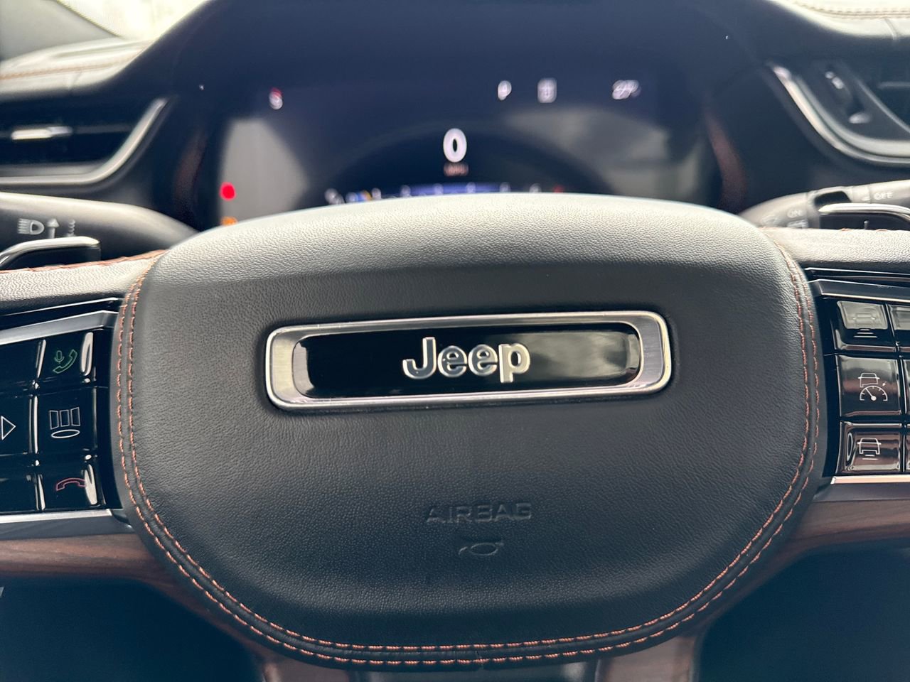 Used 2023 Jeep Grand Cherokee L Summit w/ Advanced Protech Group IV image 29