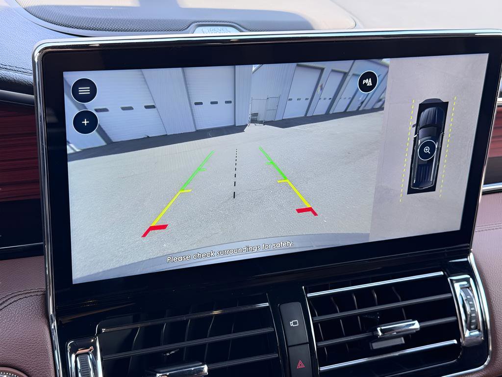 Used 2024 Lincoln Navigator Reserve image 19