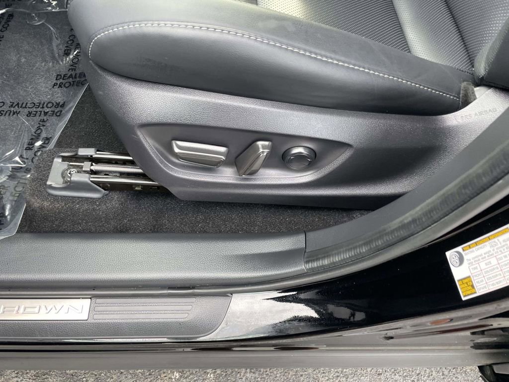 Used 2026 Toyota Crown XLE image 29