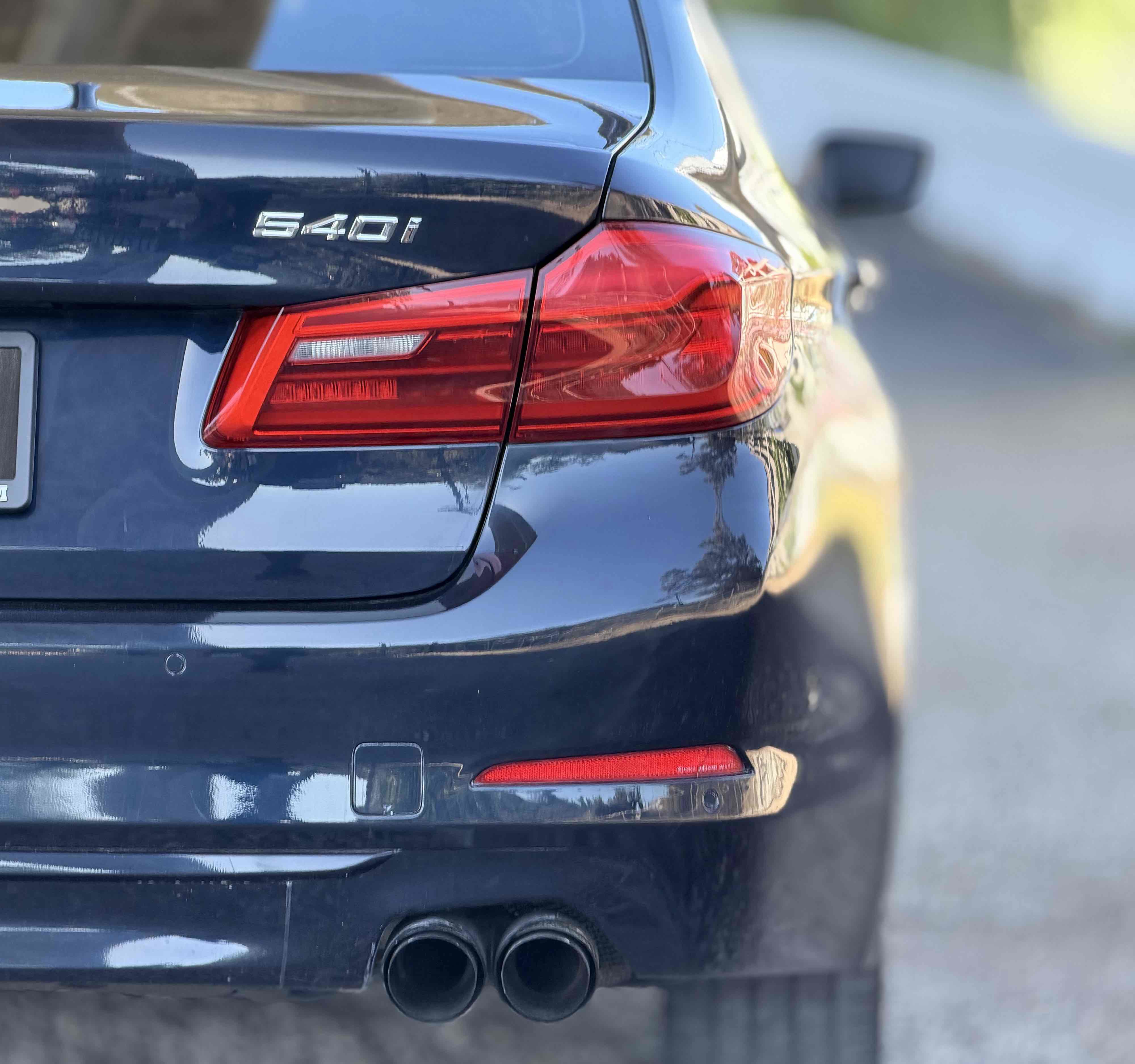 Used 2017 BMW 540i xDrive AWD/4WD image 10