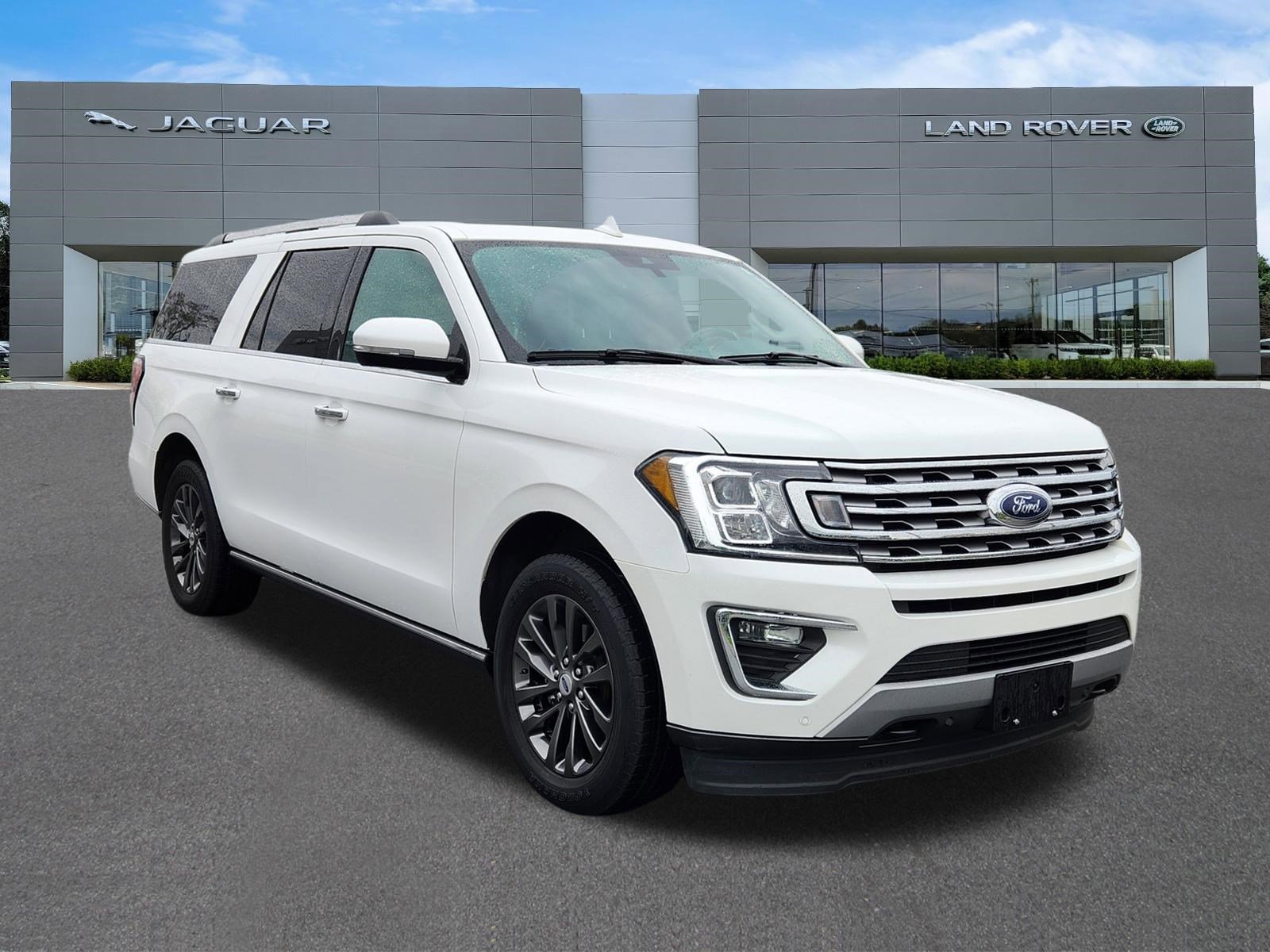 Used 2020 Ford Expedition Max Limited w/ Equipment Group 301A AWD/4WD image 2