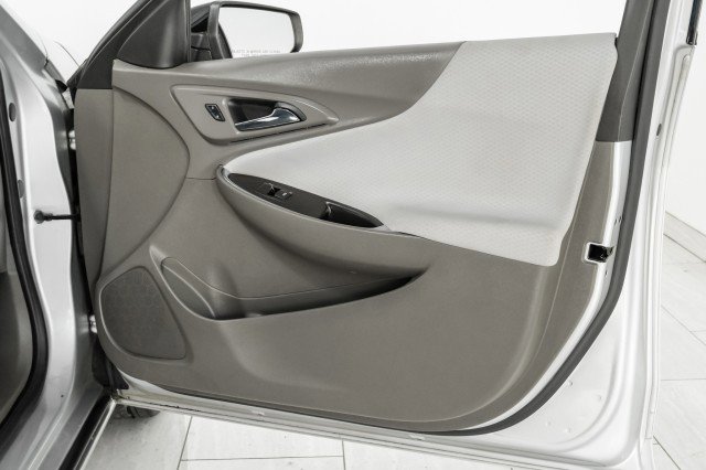 Used 2016 Chevrolet Malibu LT image 42