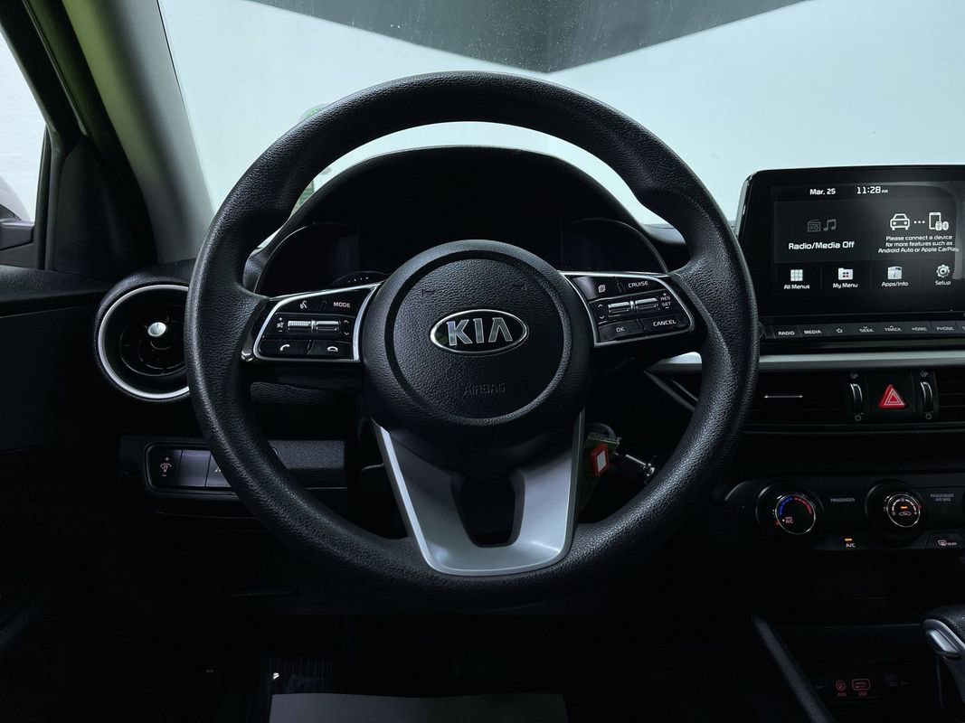 Used 2021 Kia Forte LXS FWD image 19