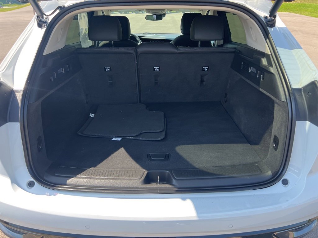 Used 2022 Buick Envision Preferred image 16