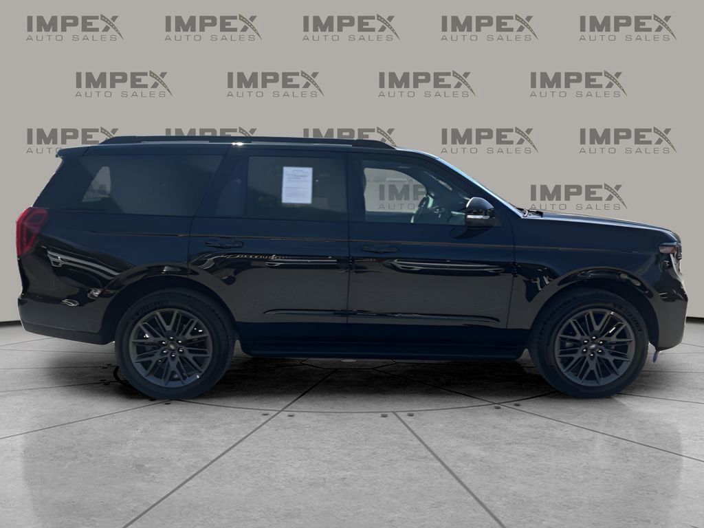Used 2026 Ford Expedition Platinum w/ Stealth Appearance Package AWD/4WD image 6