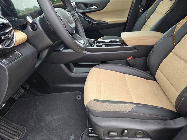 New 2026 Chevrolet Equinox ACTIV w/ Convenience Package III FWD image 9