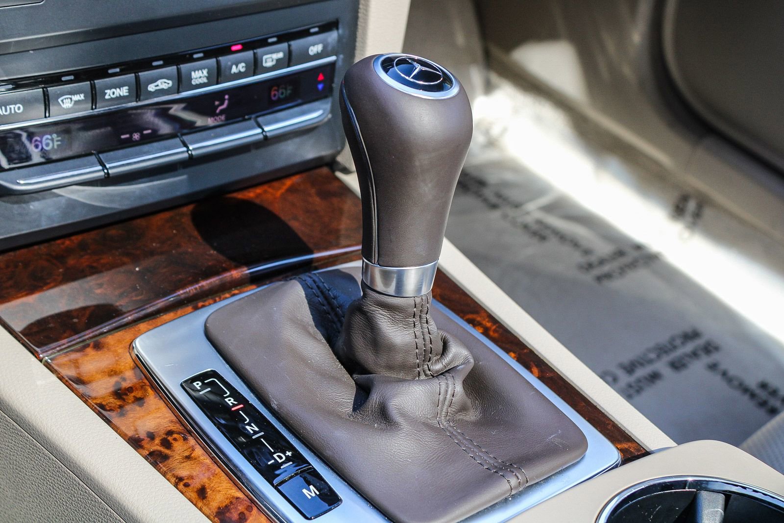 Used 2012 Mercedes-Benz E 550 Coupe image 24