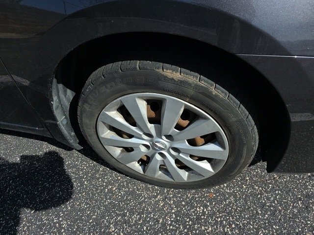 Used 2015 Nissan Sentra SV image 5