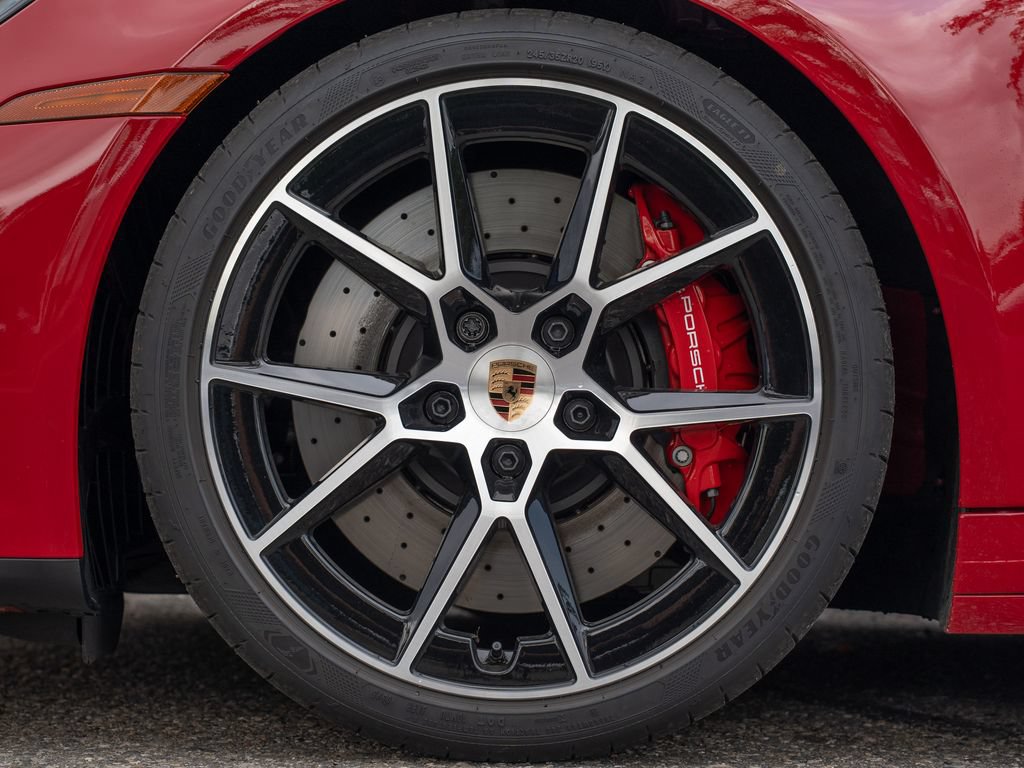 Used 2025 Porsche 911 GTS image 12