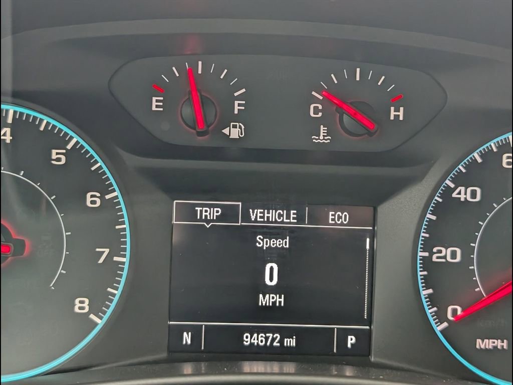 Used 2018 Chevrolet Equinox LT image 10