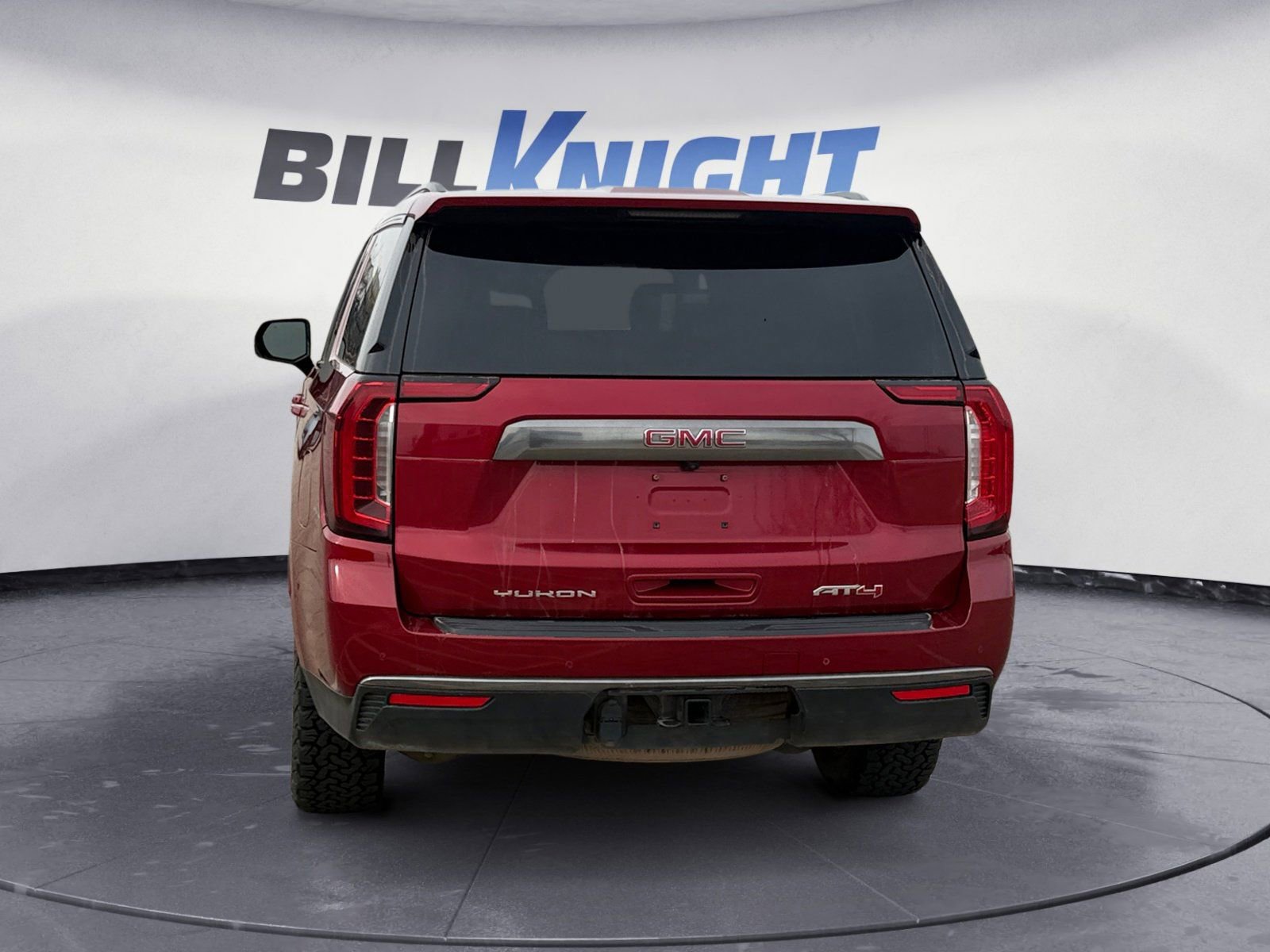 Used 2023 GMC Yukon XL AT4 w/ AT4 Premium Package image 4