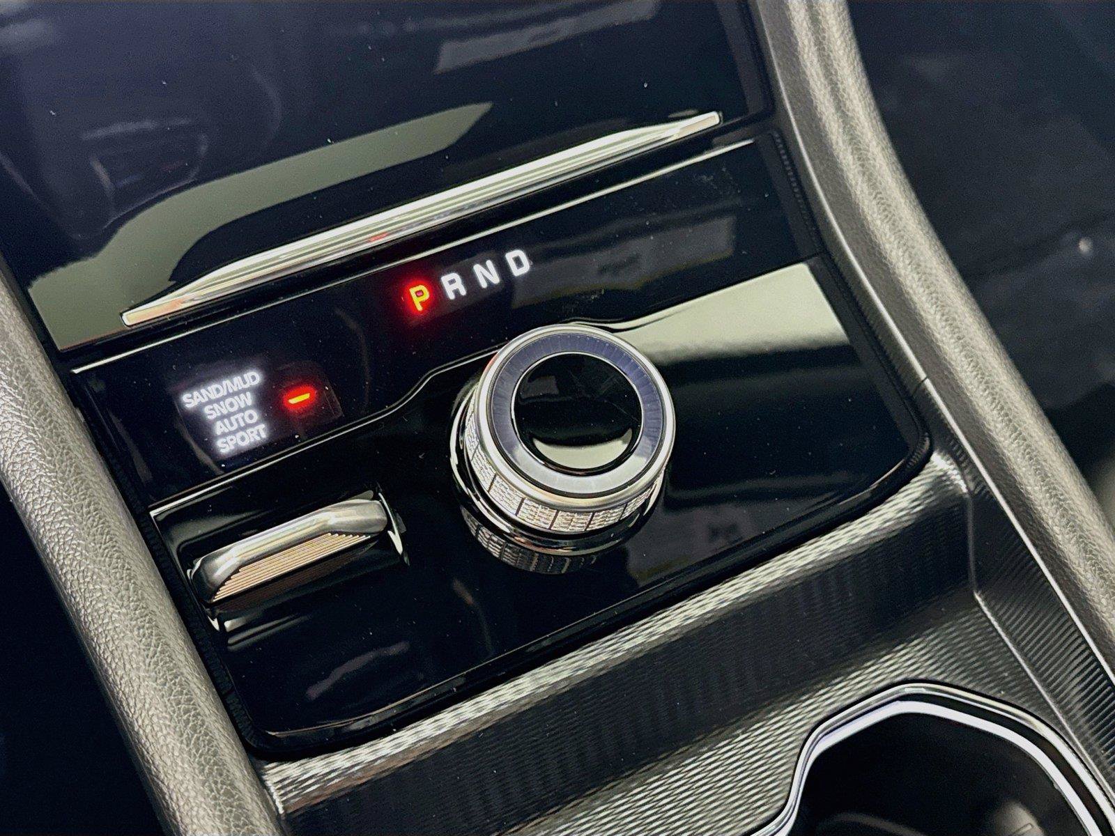 New 2027 Jeep Grand Cherokee 4WD image 11