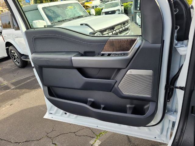 New 2026 Ford F350 Lariat w/ FX4 Off-Road Package image 11