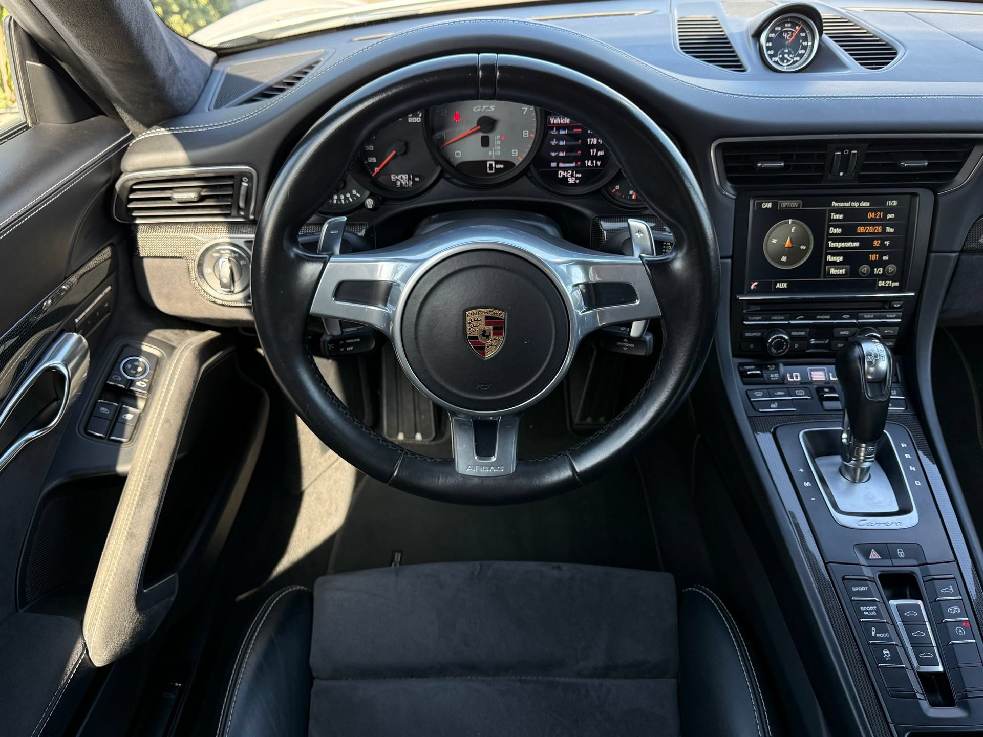 Certified 2016 Porsche 911 Carrera GTS RWD image 16