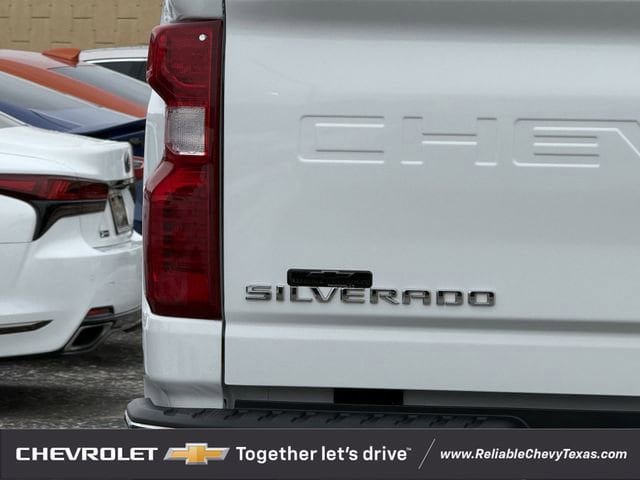 Used 2025 Chevrolet Silverado 2500 LT AWD/4WD image 9
