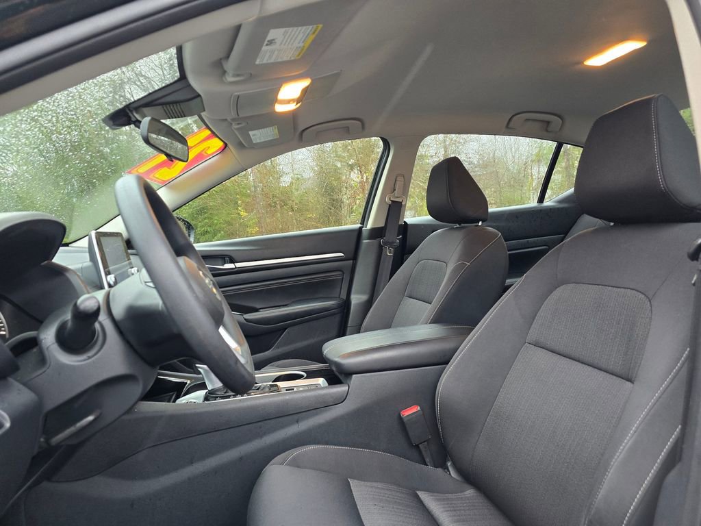 Used 2021 Nissan Altima 2.5 SV image 12