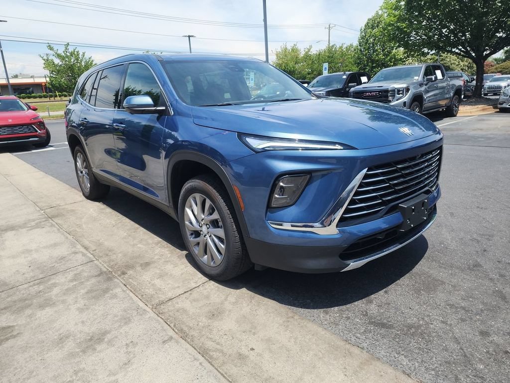 Certified 2025 Buick Enclave Preferred FWD image 2