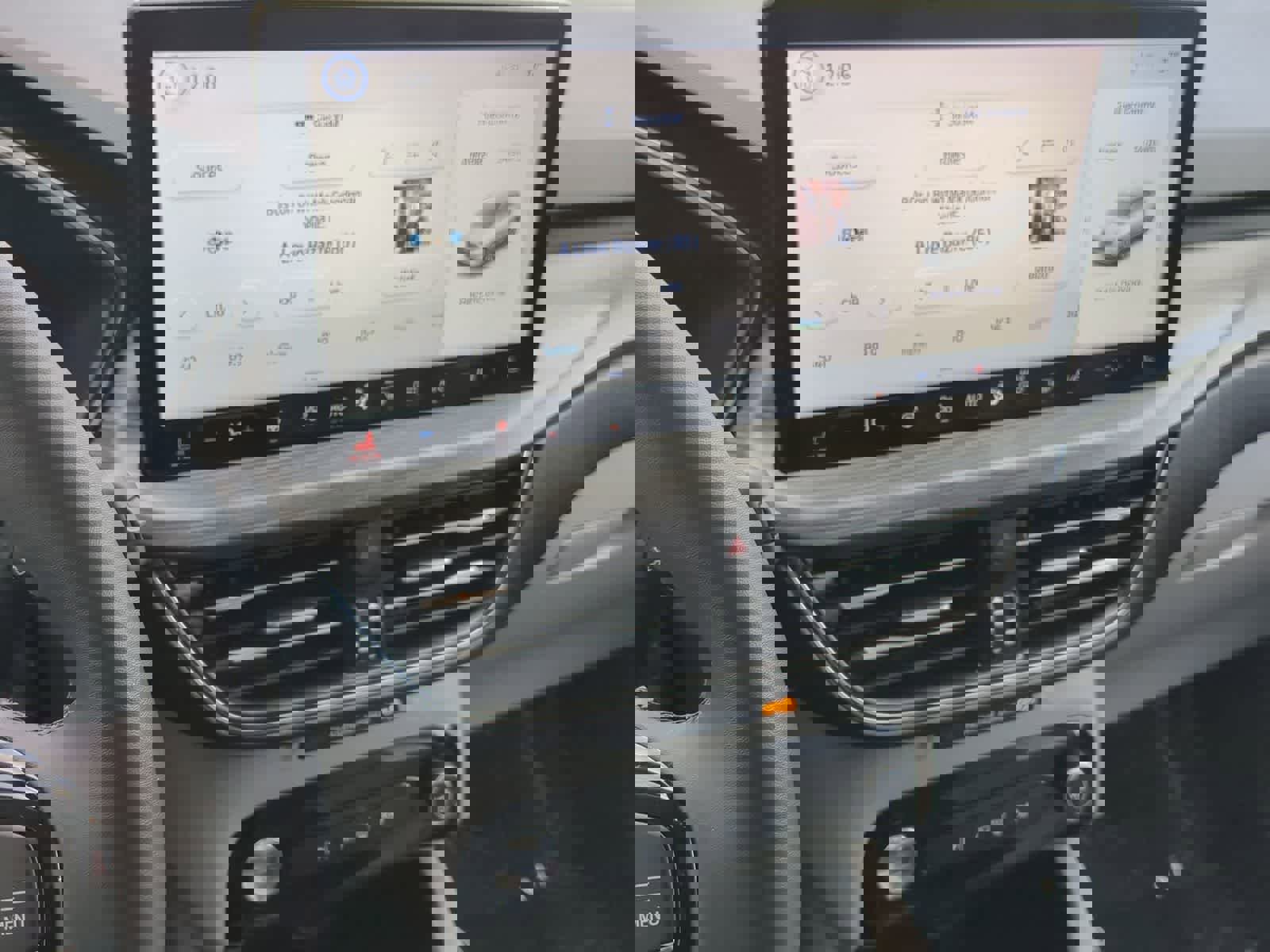 Used 2023 Ford Escape Platinum image 27