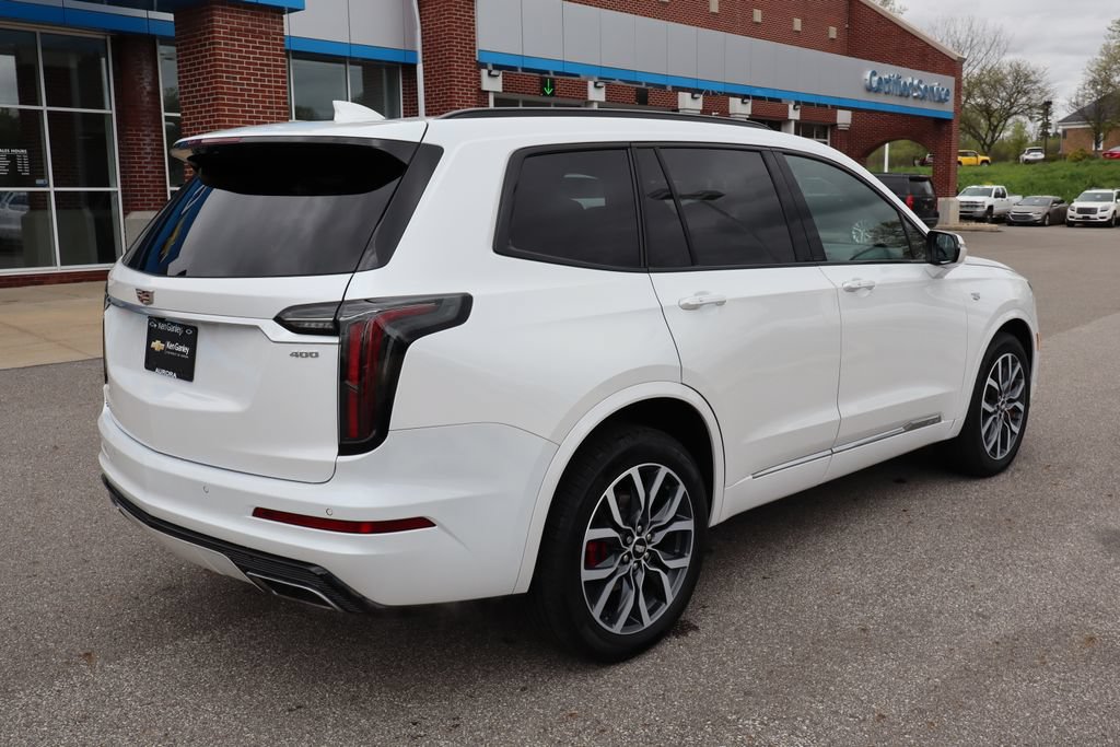 Certified 2024 Cadillac XT6 Sport w/ LPO, Floor Liner Package AWD/4WD image 37