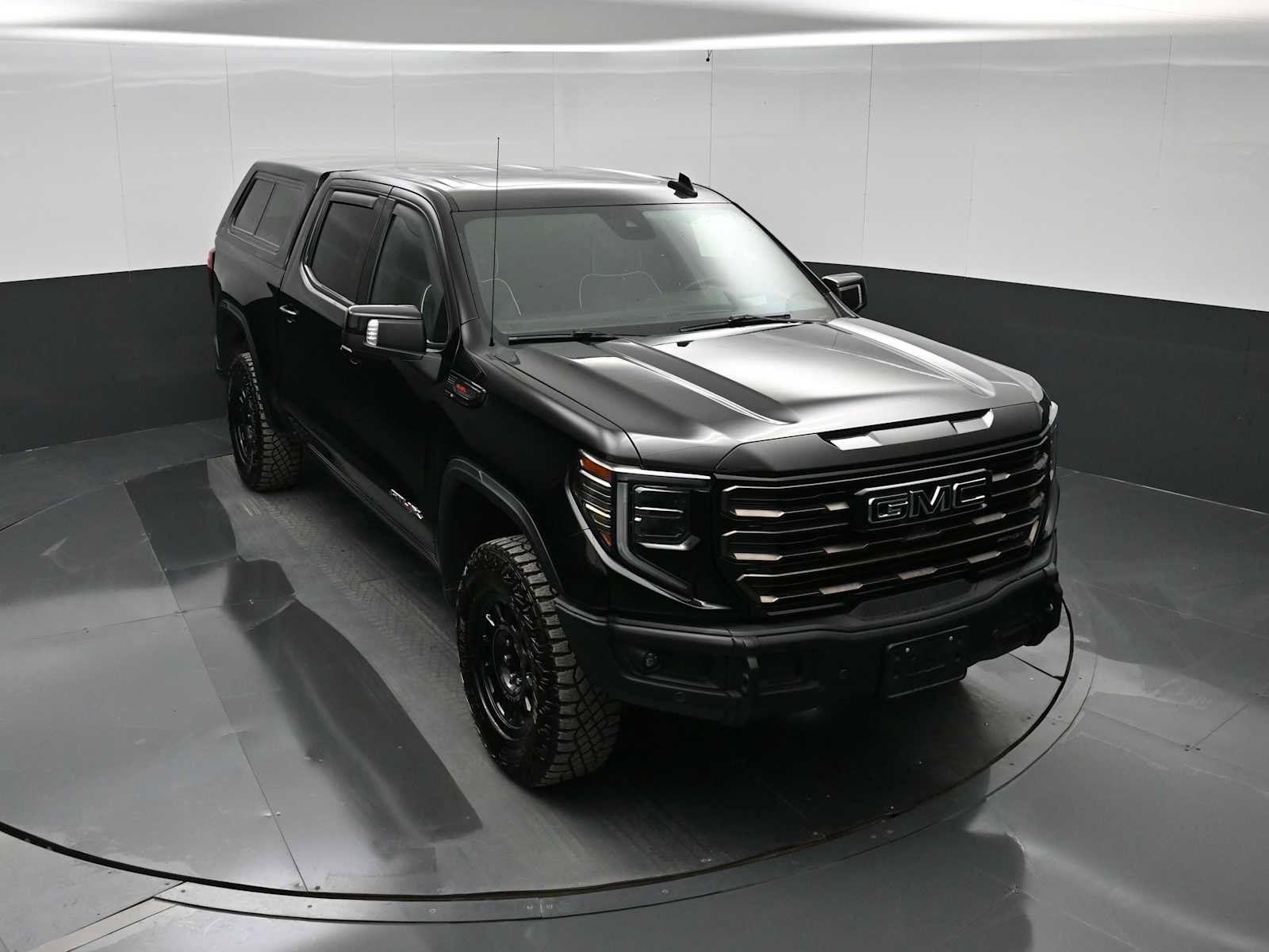 Used 2023 GMC Sierra 1500 AT4X w/ AT4X AEV Edition AWD/4WD image 25