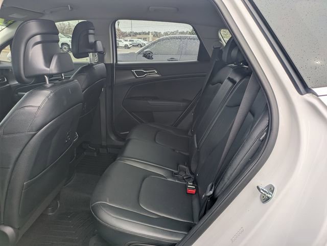 Used 2024 Kia Sportage EX image 16