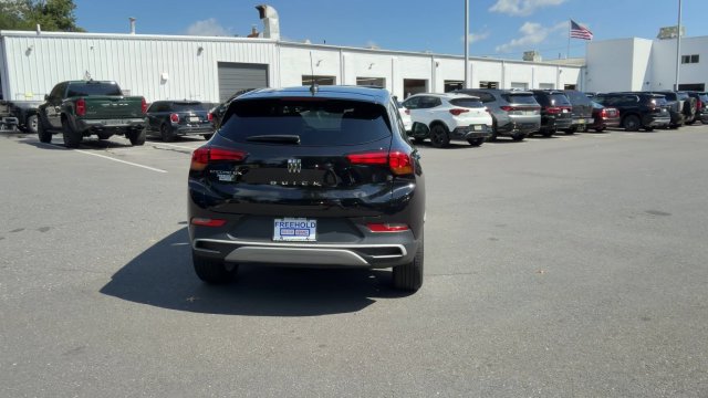 Used 2024 Buick Encore GX Preferred FWD image 7