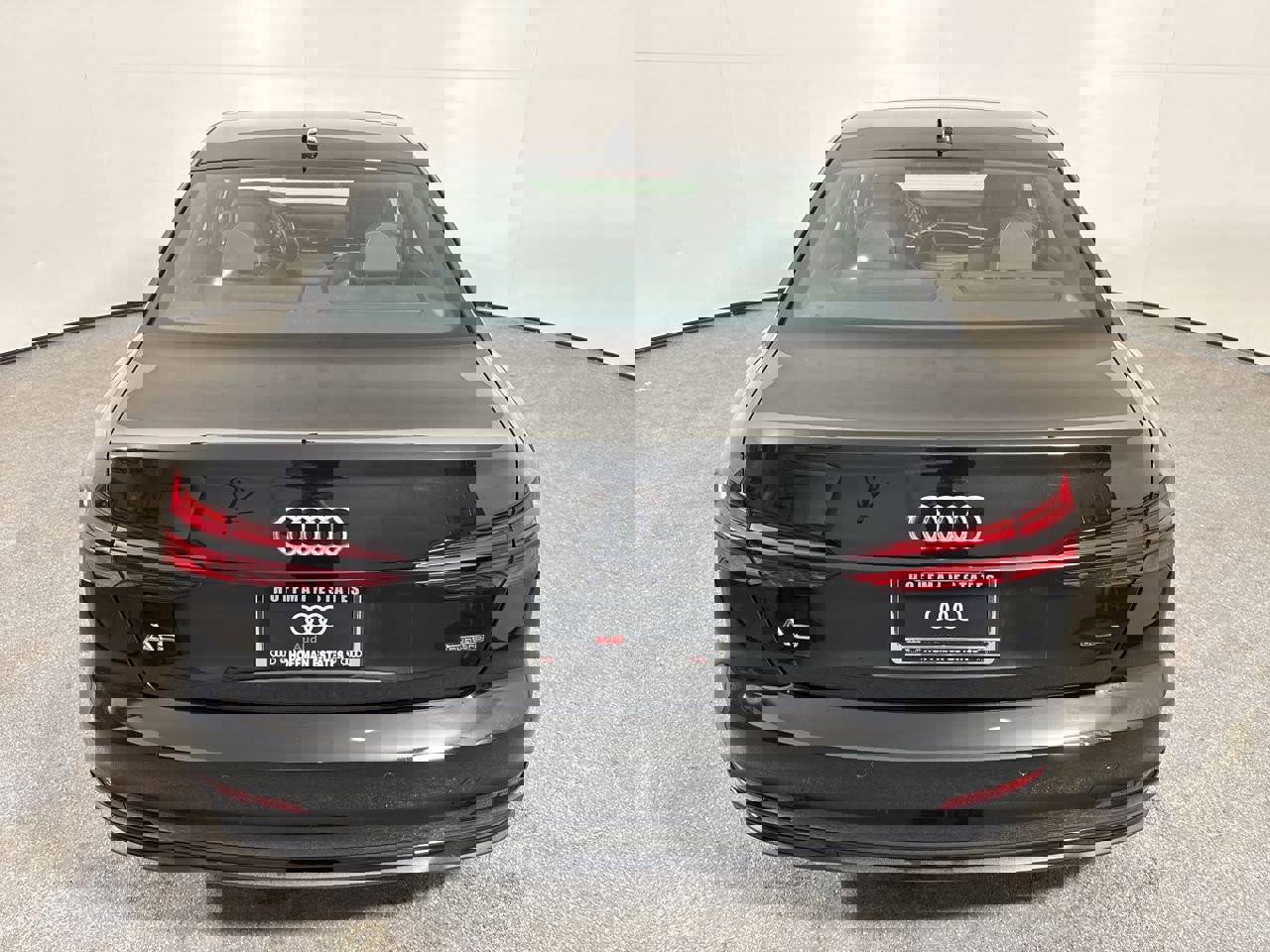 Used 2025 Audi A6 Premium Plus w/ Premium Plus Package image 34