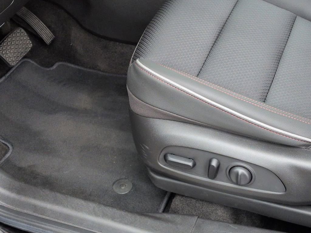 Certified 2022 Chevrolet TrailBlazer RS image 35