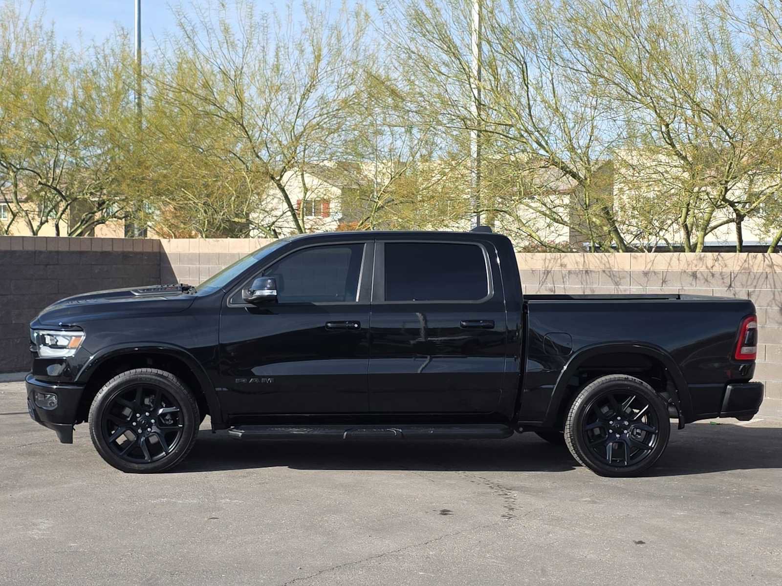 Used 2022 RAM 1500 Laramie image 6
