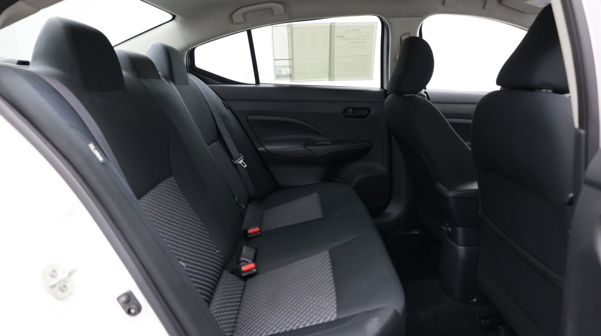 Used 2020 Nissan Versa S FWD image 33