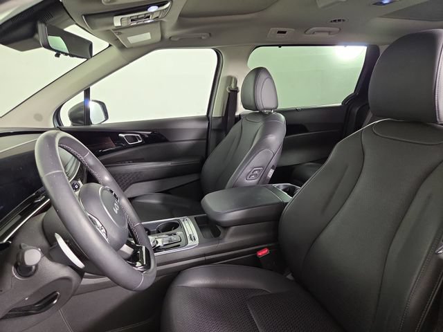 Certified 2025 Kia Carnival SX Prestige FWD image 12