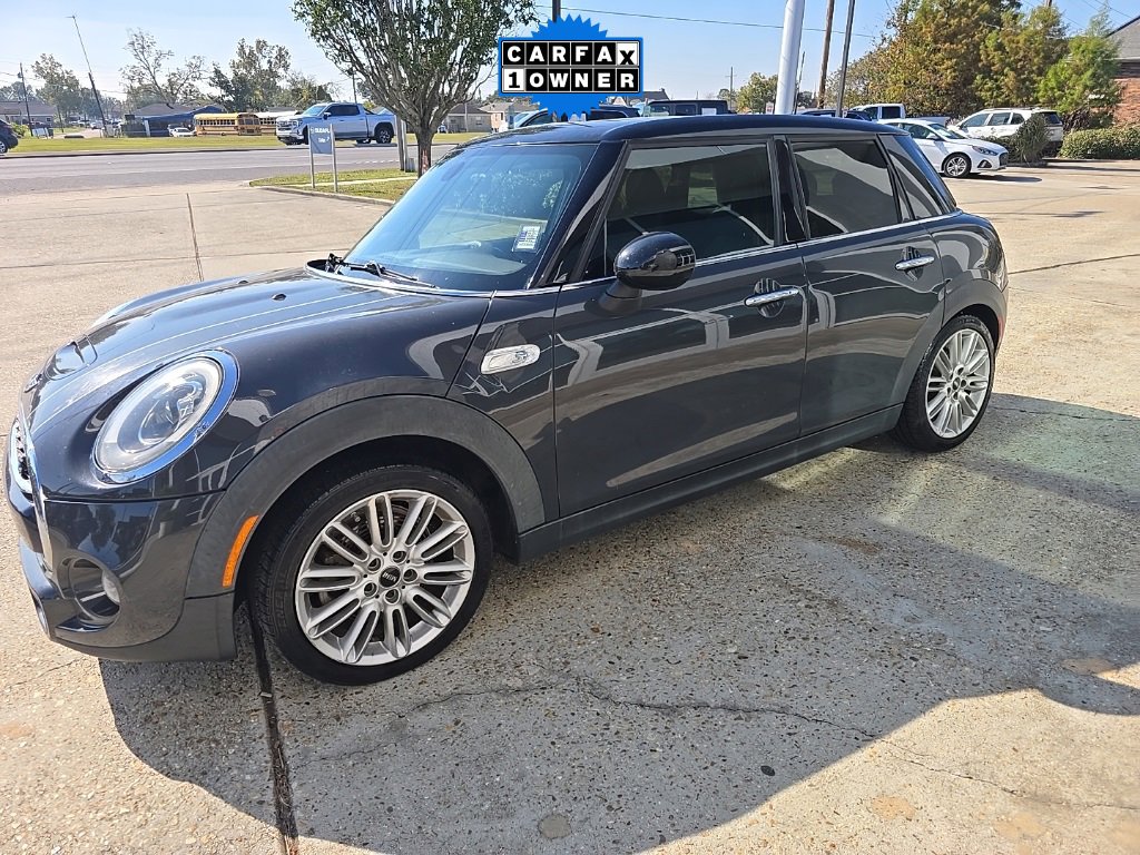 Used 2015 MINI Cooper S image 2