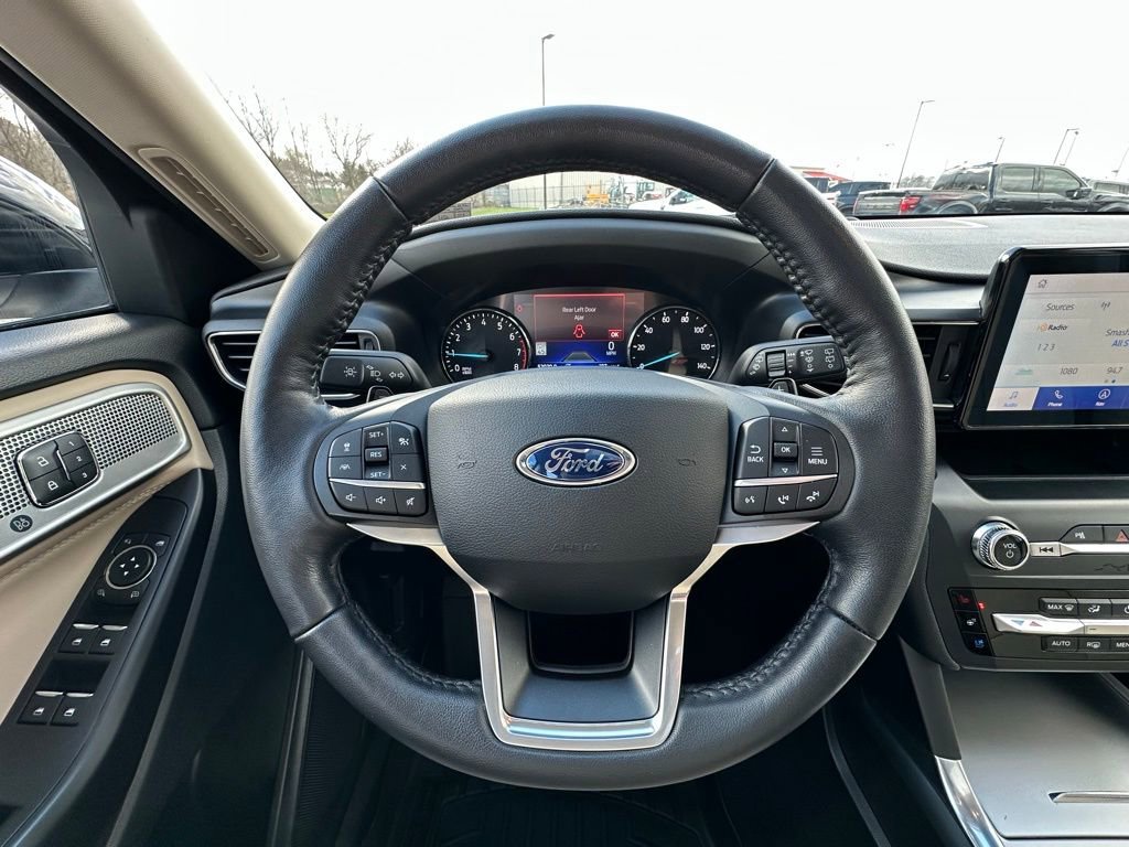 Used 2020 Ford Explorer Limited image 9