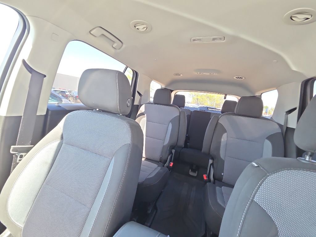 Used 2019 Chevrolet Traverse LT FWD image 7