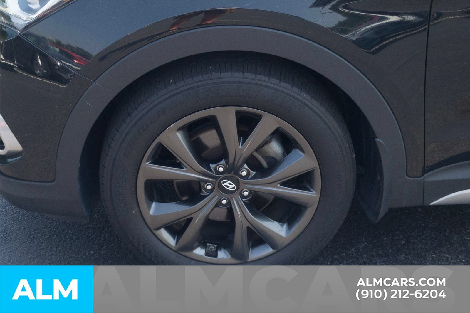 Used 2018 Hyundai Santa Fe Sport w/ 2.0T Ultimate Tech Package 05 AWD/4WD image 14