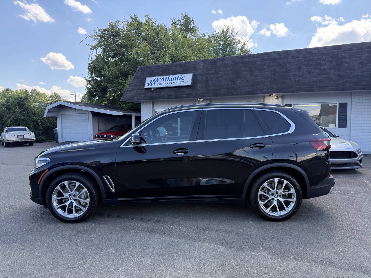 Used 2021 BMW X5 sDrive40i w/ Premium Package RWD image 5