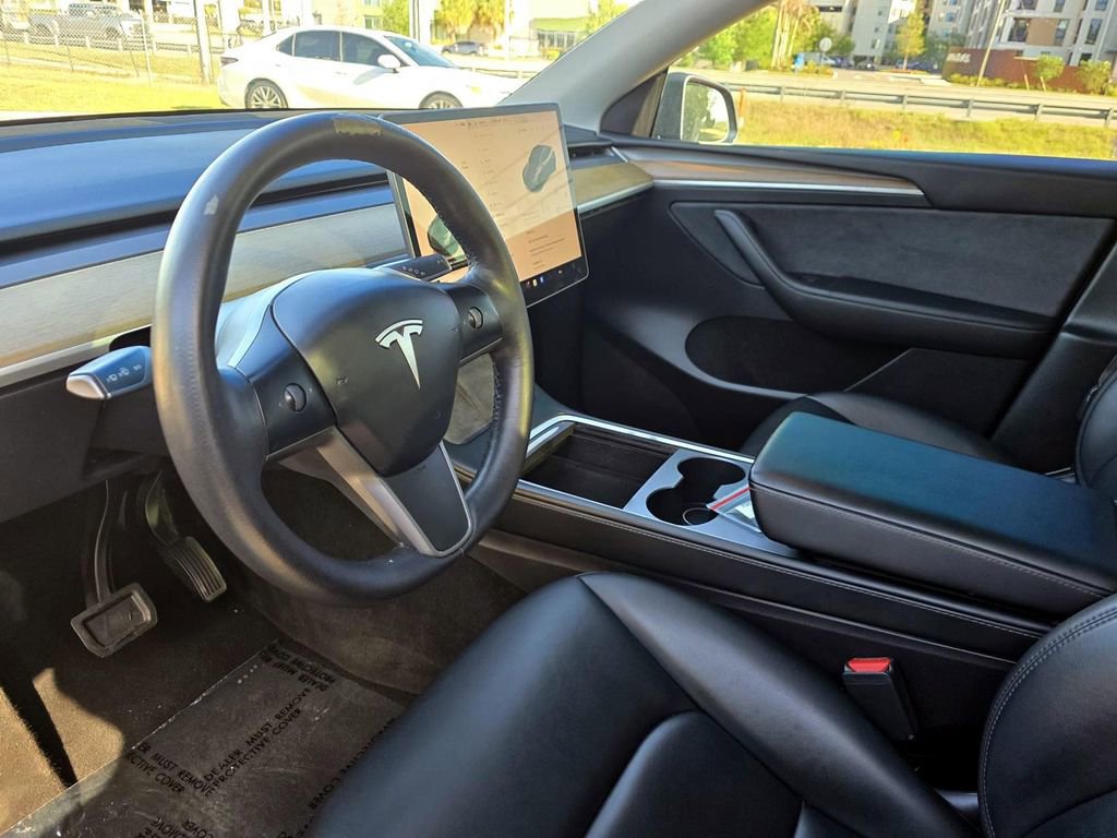 Used 2023 Tesla Model Y Long Range image 20