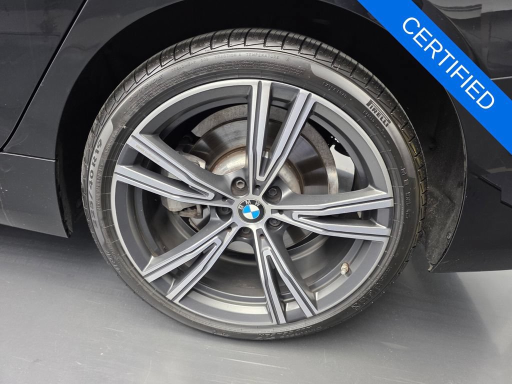 Certified 2023 BMW 330i Sedan w/ Driving Assistance Package RWD image 17