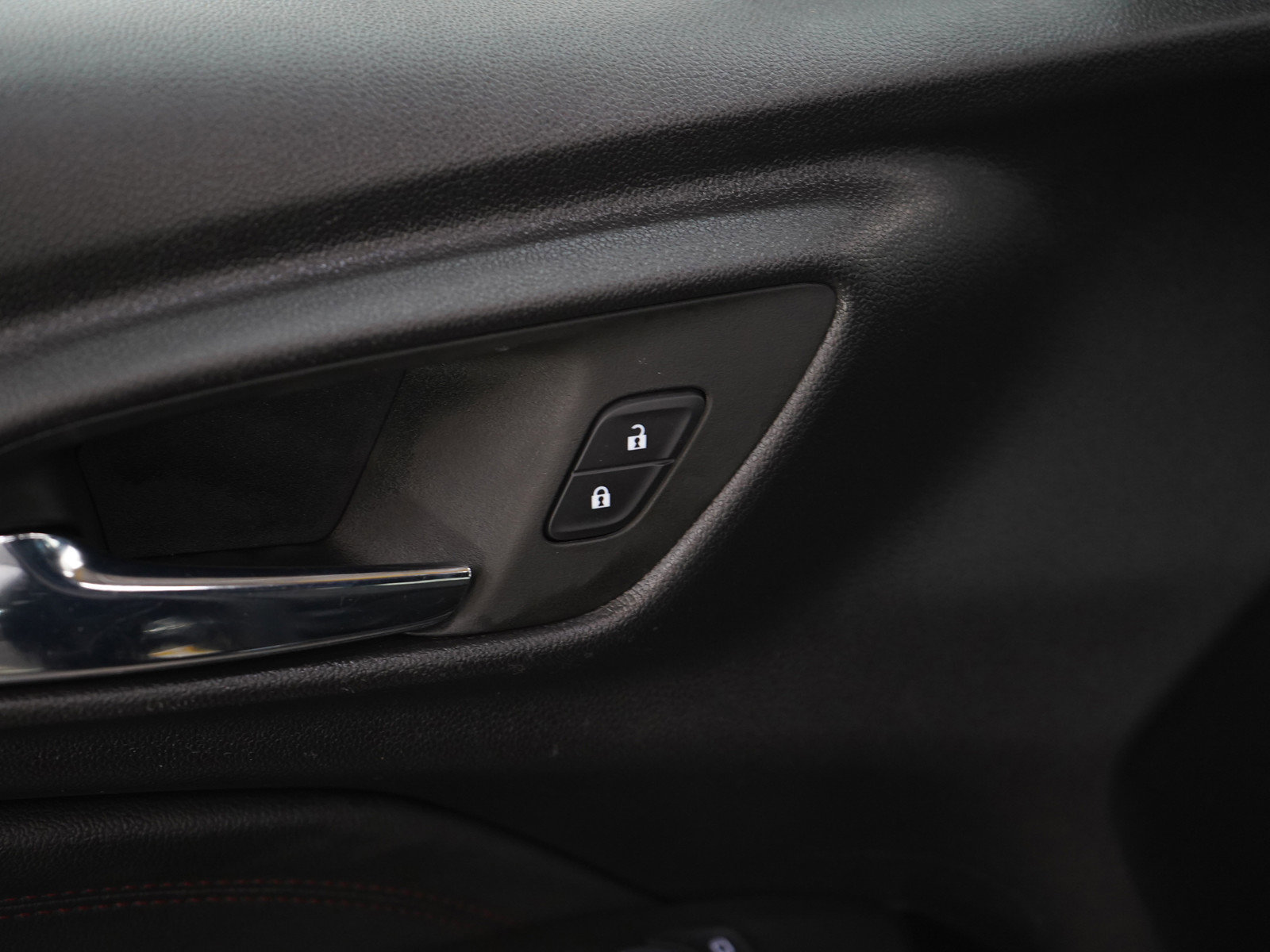 Used 2024 Chevrolet Trax RS w/ Driver Confidence Package image 20