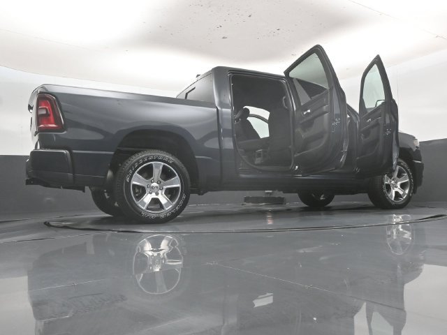 New 2027 RAM 1500 Express AWD/4WD image 63