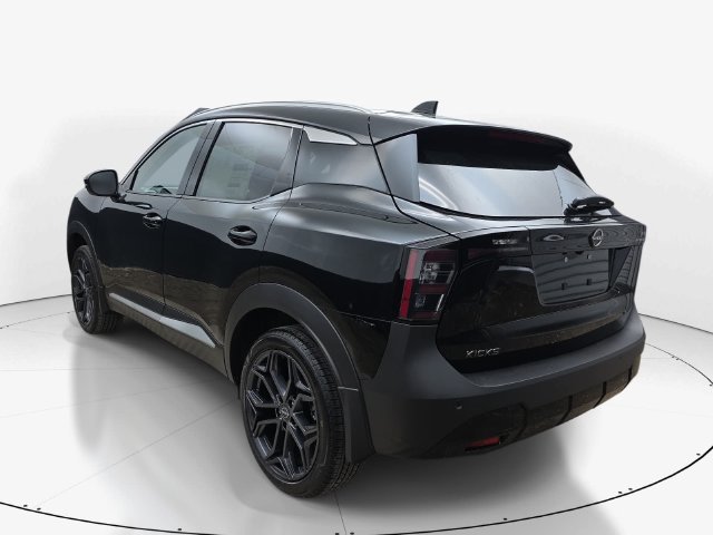 New 2027 Nissan Kicks SR w/ SR Premium Package FWD image 8