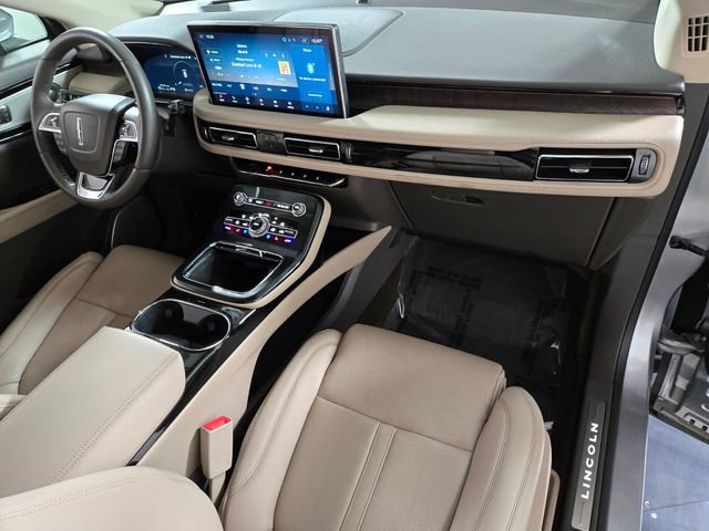 Used 2021 Lincoln Nautilus Reserve w/ Equipment Group 202A image 24