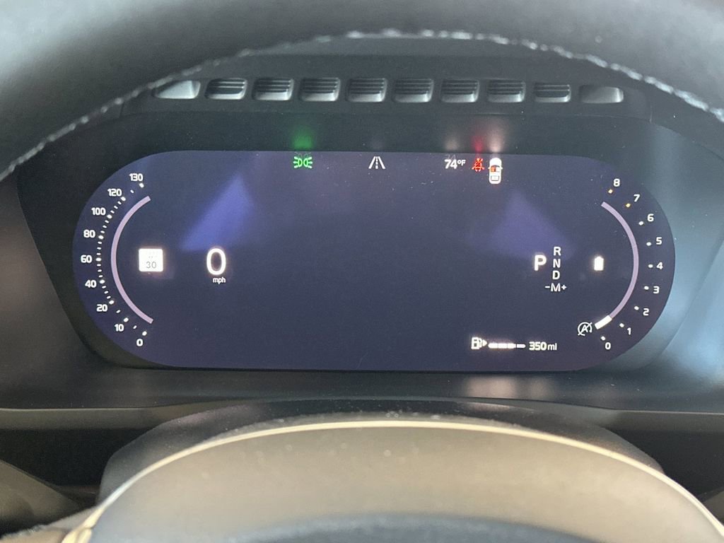 New 2026 Volvo XC90 B6 Plus w/ Protection Package Premier image 25