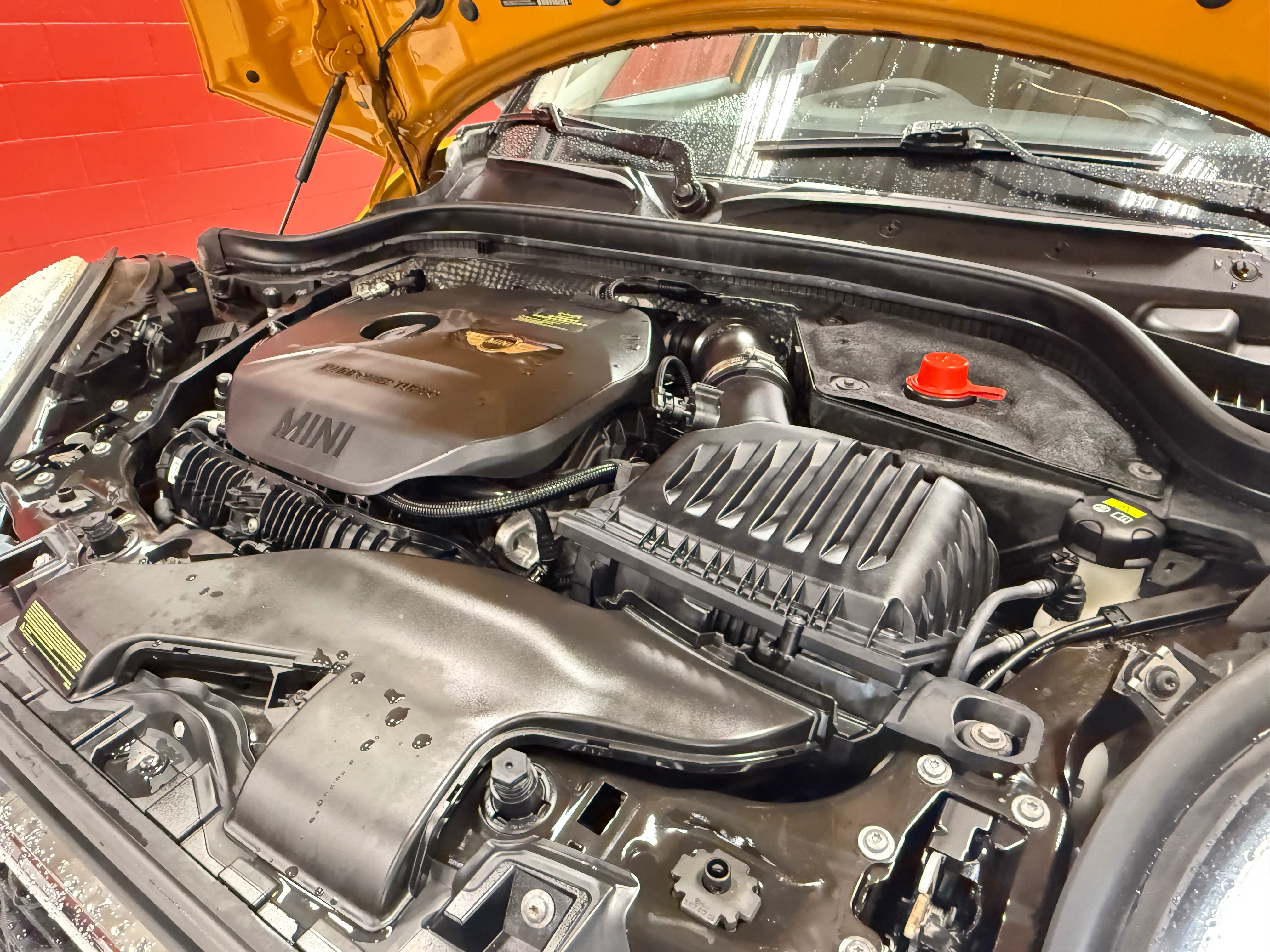 Used 2015 MINI Cooper S FWD image 13