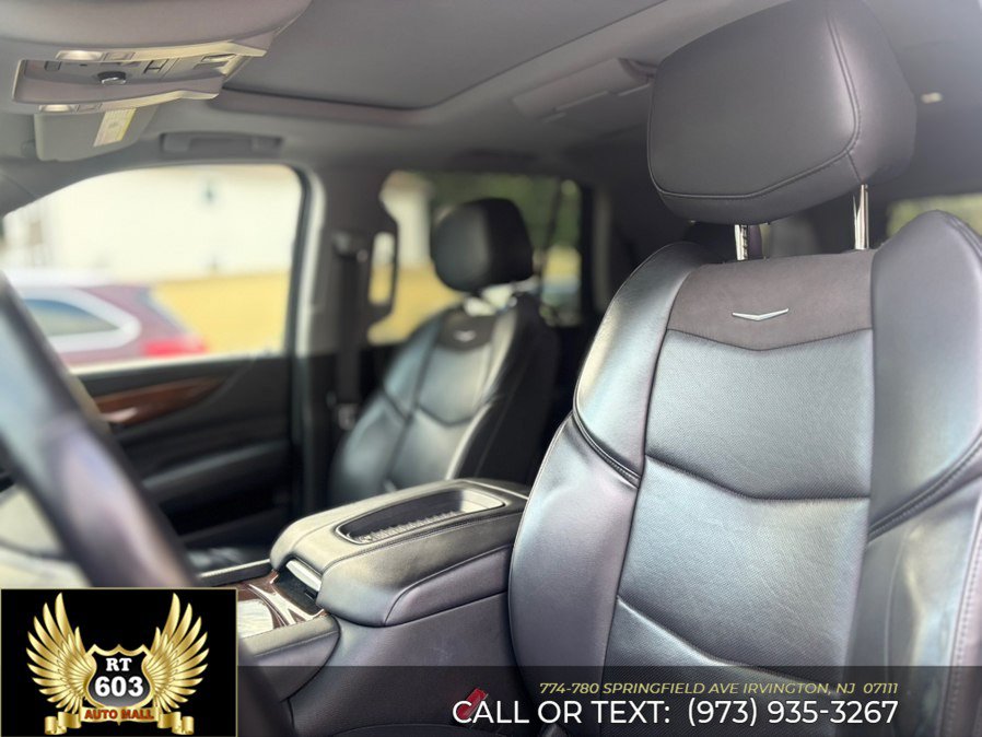 Used 2017 Chevrolet Tahoe LT w/ Luxury Package AWD/4WD image 19